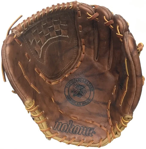 13.5 Inch Nokona Walnut AMG700W Slowpitch Softball Glove 4 13.5 Inch Nokona Walnut AMG700W Slowpitch Softball Glove - Image 2
